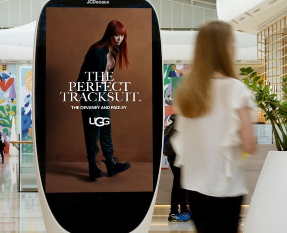 UGG