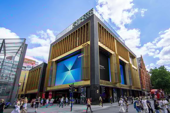 VIOOH partners with Outernet to deliver premium programmatic DOOH in London's most iconic entertainment destinations